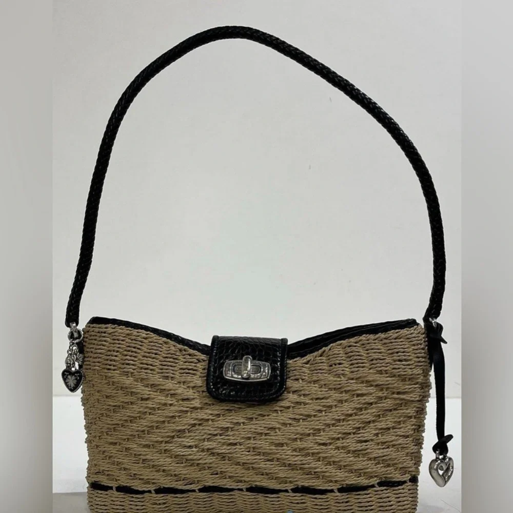 Brighton Wendy Woven Straw Jute & Black Leather Shoulder Bag Handbag Heart Charm - Picture 3 of 10